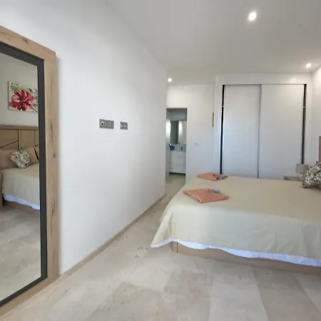 Modern 3 Bedroom 7 Guests Sun Golf شقة *